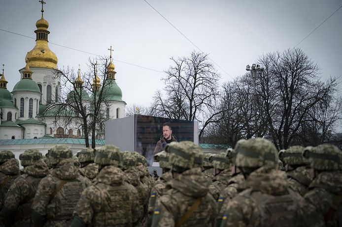President Zelensky tijdens een herdenkingsmoment vandaag in Oekraïne.