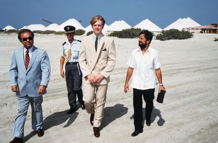 Strak in het pak, 8 februari 1987. Beeld ANP /  Capital Photos