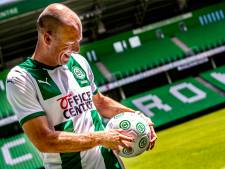 Robben ‘totaal niet bang’ voor afbreukrisico: ‘Om mijn carrière zit een mooie strik’