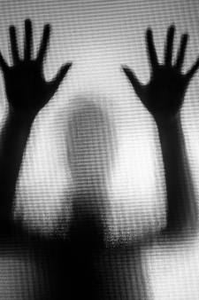 Op papadagen mochten buurkinderen gamen op zolder van man (32) en daar ging hij over de schreef