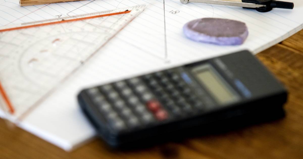 CDA And SP Make Calculators Last Longer At School