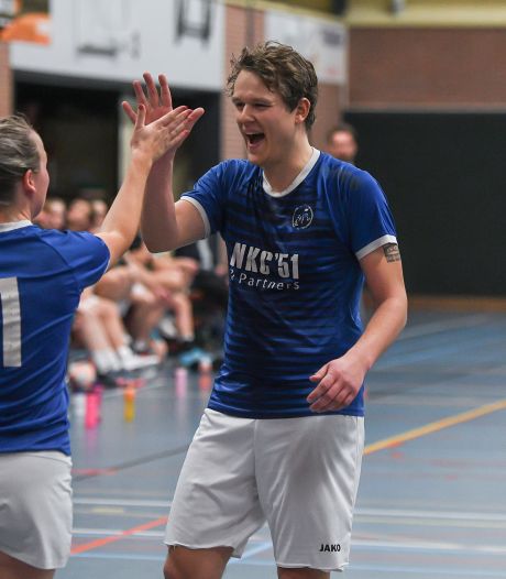 Uitslagen en verslagen korfbal: Blauw Zwart op drempel van tweede klasse
