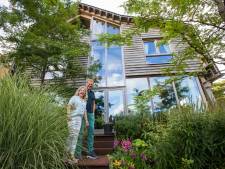 Linda en Lex vertrekken uit Zoetermeerse villa: ‘We bouwen het huis gewoon nog een keer, op andere plek’