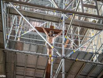 KIJK Zo ziet de Sint-Jozefskerk er vanbinnen uit: “Jezus Christus tussen de stellingen”