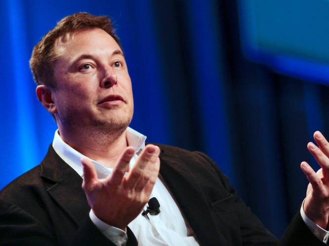 Elon Musk hint op samenwerking Tesla en Daimler