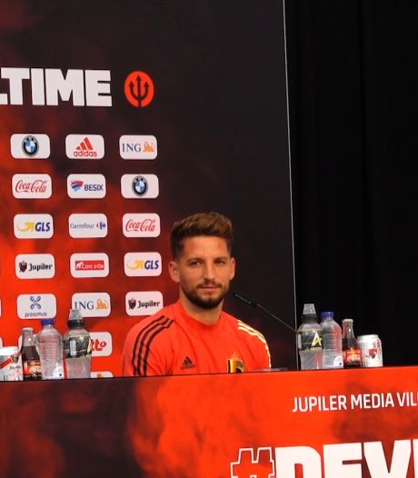 Dries Mertens piégé par sa femme en pleine conférence de presse: “Il ne m'a même pas reconnue”