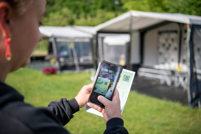Eten bestel je op camping De Bosgraaf in Lieren met een QR-code vanaf je kampeerplaats.