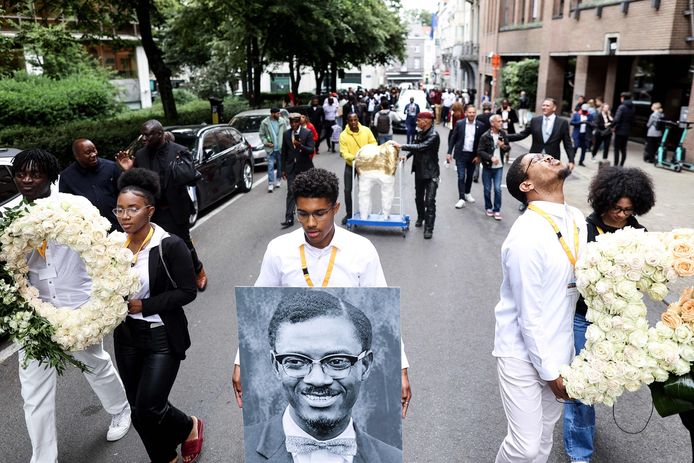 Een mars ter ere van Lumumba aan de Congolese ambassade in Brussel, op 21 juni 2022.
