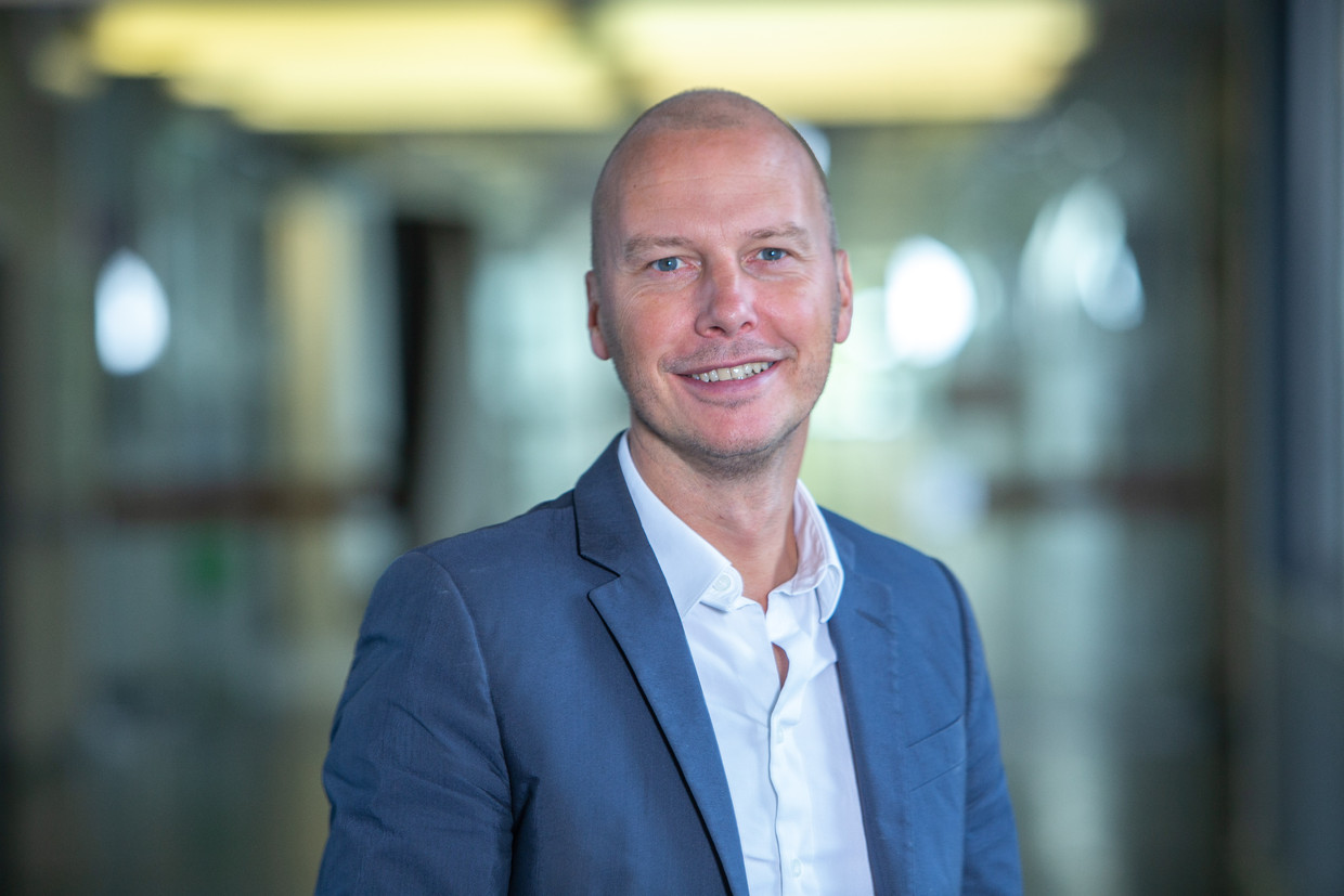 Peter Claes Beeld VRT/Geert Van Hoeymissen