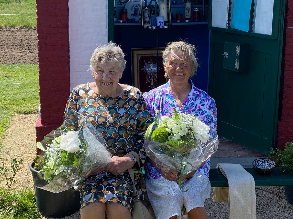 Maria en Monique De Clercq werden in de bloemetjes gezet.
