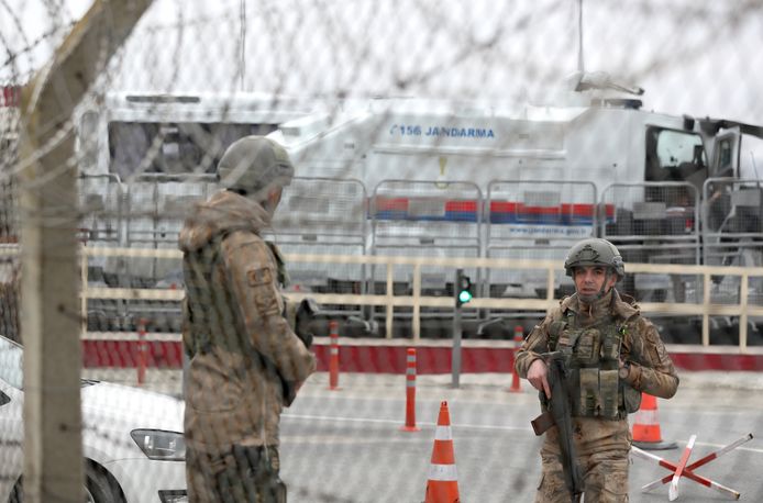 Foto ter illustratie. Turkse soldaten houden wacht bij de Silivri Prison in Istanbul, Turkije.