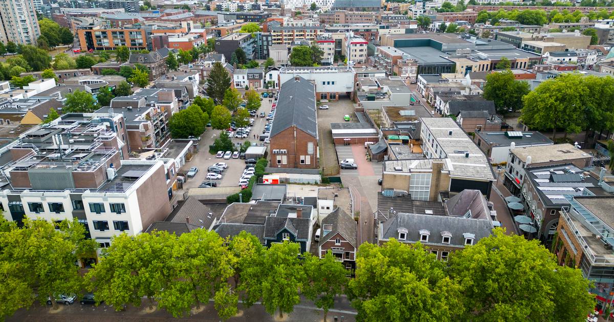 Op deze plek in Apeldoorn wordt telefoonverkeer geregeld, straks kan je er wonen