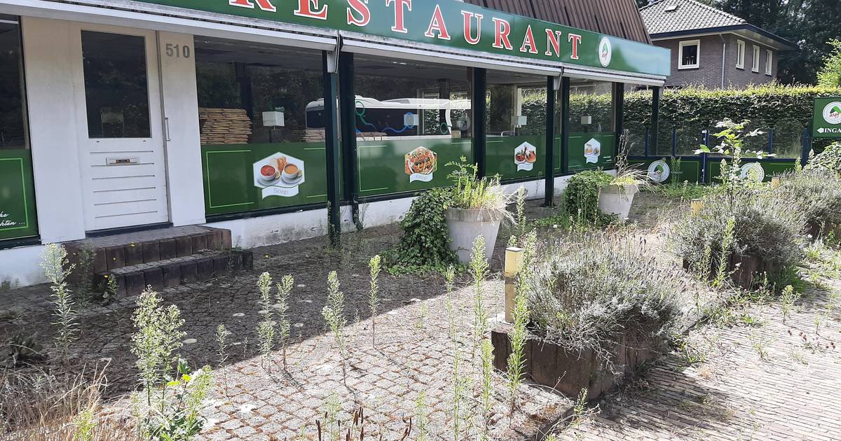 Restaurant and eye-catcher in Apeldoorn is dilapidated: how is that possible?  |  Apeldoorn