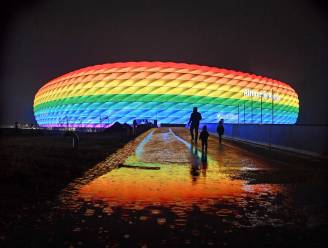 Vlaming Serge, getrouwd met een man, woont in Boedapest: “Door verbod regenboogkleuren, neemt UEFA net wél politiek standpunt in”