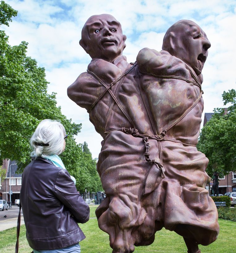 Werk van Thomas Schütte, 'United Enemies'. Beeld Cigdem Yuksel
