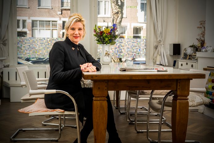 Marianne van den Anker, thuis in Kralingen.