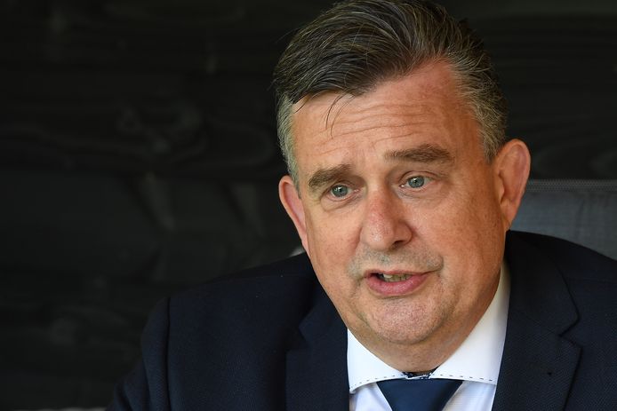 Emile Roemer staat sinds begin mei aan het roer van een aanjaagteam dat zich inzet voor bescherming van arbeidsmigranten tegen corona.