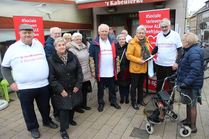 Donderdag werd actie gevoerd op de wekelijkse markt van Eeklo.