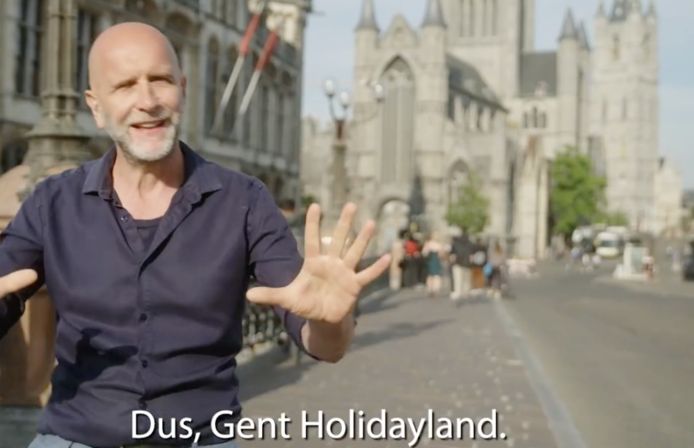 Volgens Nic Balthazar is Gent misschien niet de schoonste stad van 't land, "maar 't zal toch niet veel schelen"