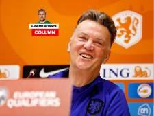 Column Sjoerd Mossou | Onze bondscoach schroomt niet onze premier live de maat te nemen