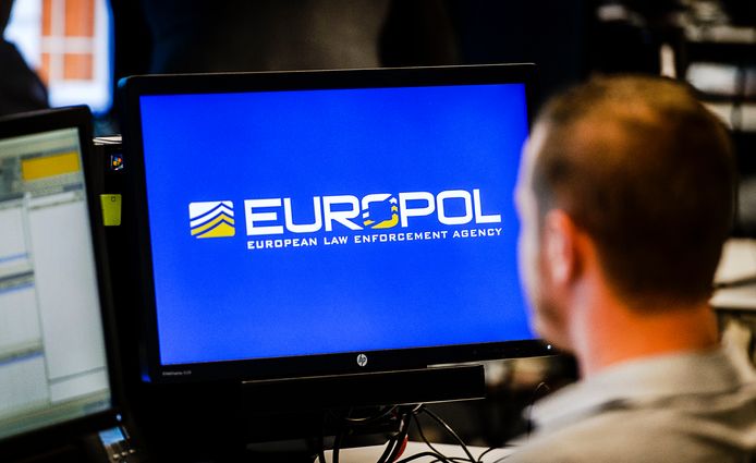 Europol slaagde er begin dit jaar in het groot netwerk van cybercriminelen uit de lucht te halen.