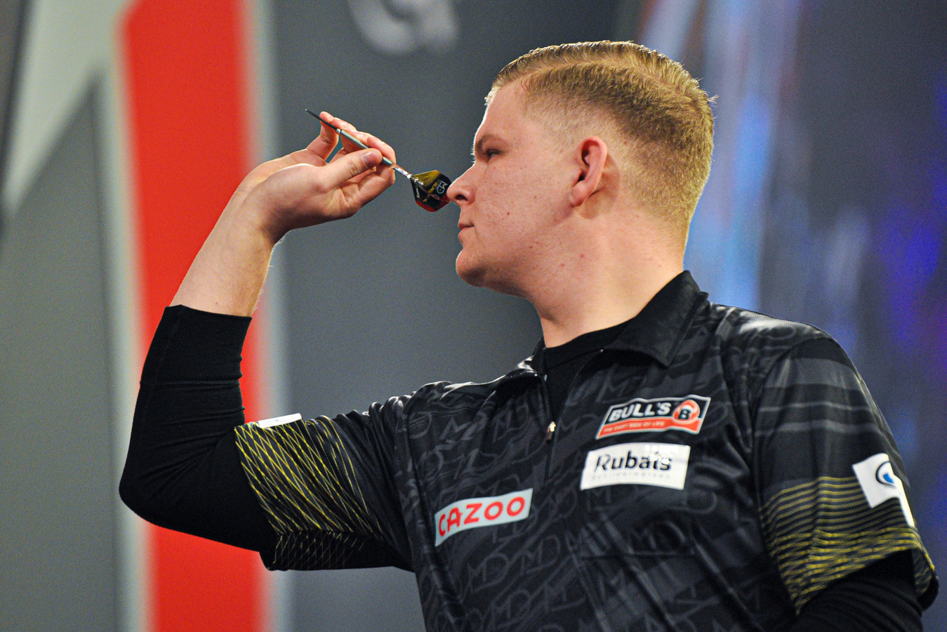 Extennisster Elke Clijsters en darter Mike De Decker zijn een koppel