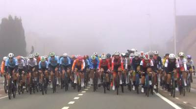 LIVE EUROPEAN CYCLING CHAMPIONSHIPS. Despite heavy fog, women’s U23s have left for the road race, duo rides away