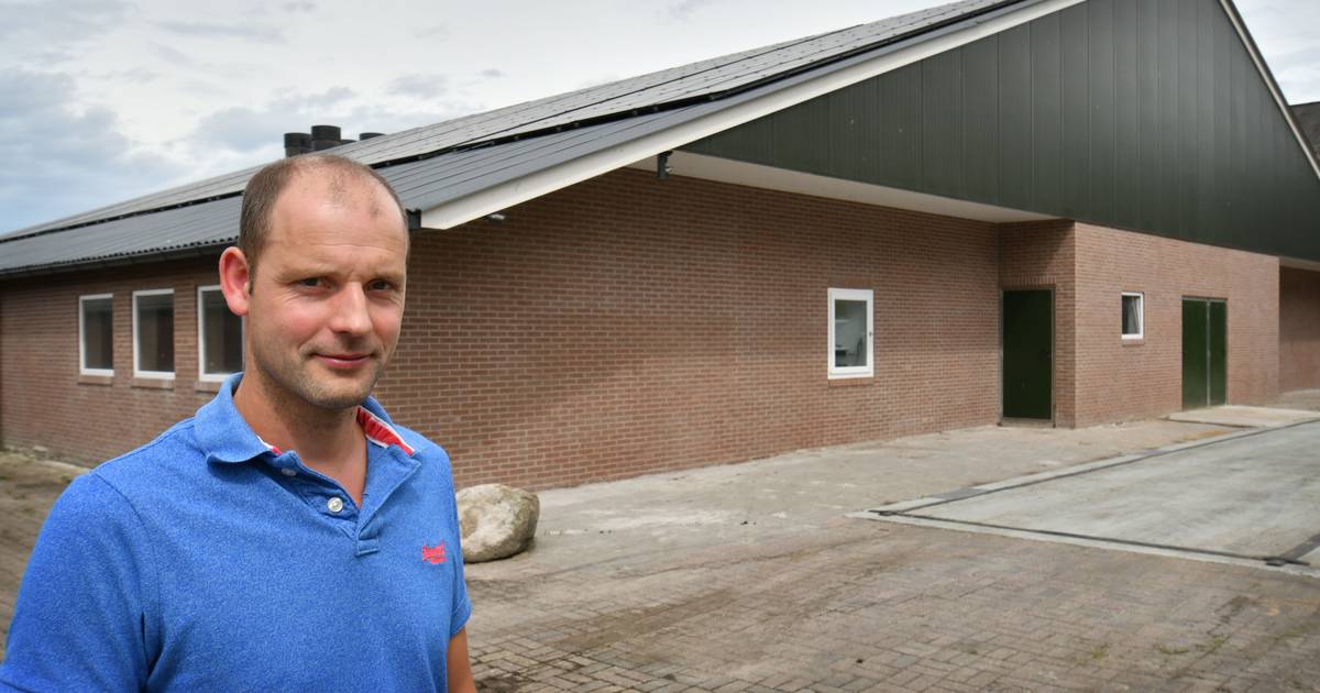 Bliksemschicht legt varkensstal plat: 'Dat doet wel wat met je'