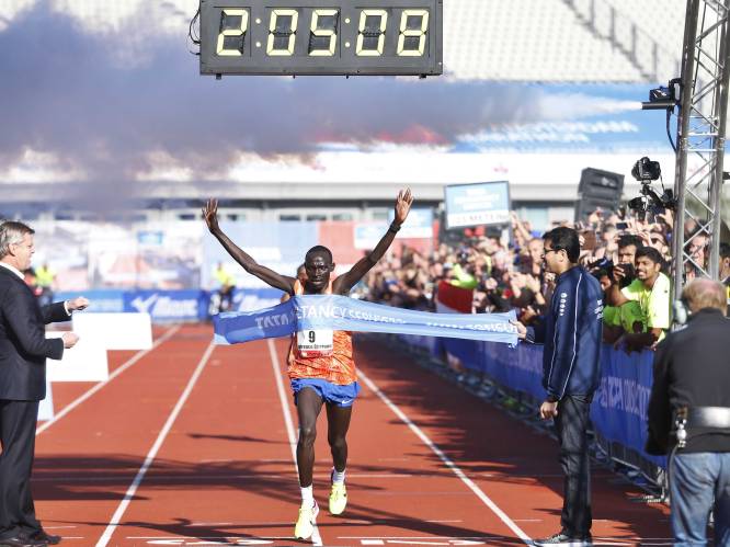 Lawrence Cherono wint marathon van Amsterdam in recordtijd
