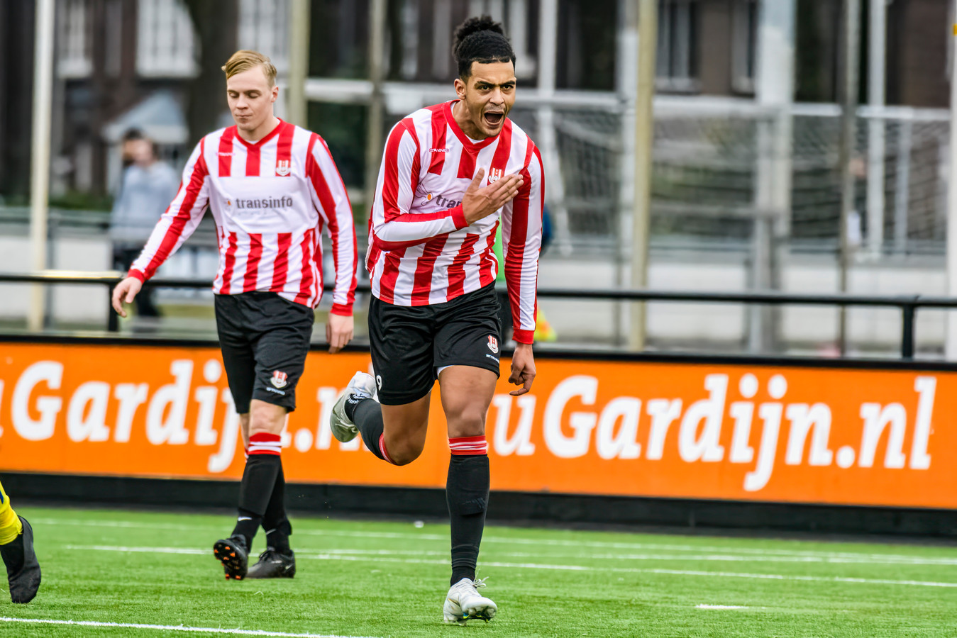 Ondanks de twijfels is spits Dylan Rickhoff weer van waarde voor ...