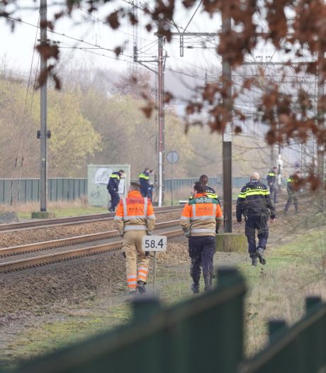Urenlang geen treinverkeer tussen Nijmegen en Den Bosch na incident op het spoor bij Wijchen 