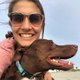 ‘Pratende’ instagramhond Stella vertelt haar baasje dat het tijd is om te spelen