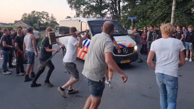 Tien arrestaties na heftige boerenprotesten: ‘Poging doodslag en banden lek gestoken’
