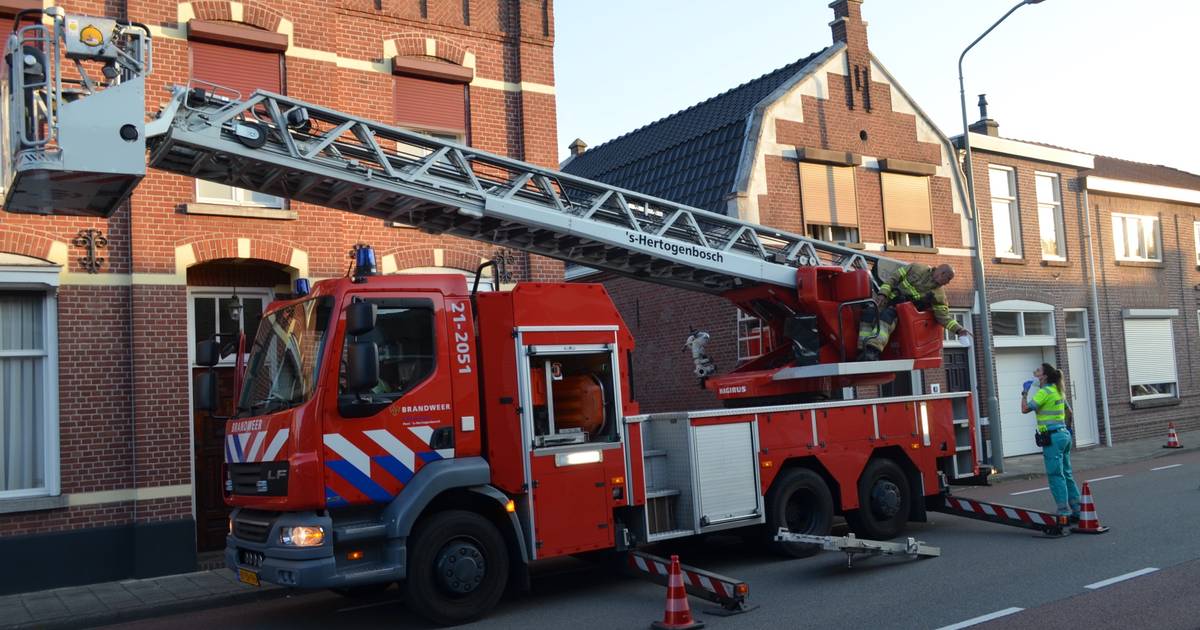 Brandweer vervoert medische patiënt met in Boxtel | Meierij | bd.nl