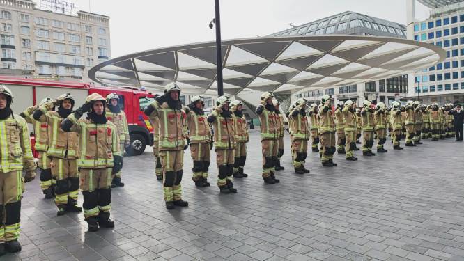 Brandweer herdenkt collega Jean-François Spelmans, die vandaag 1 jaar geleden omkwam tijdens een interventie: “Voor de collega’s die er toen bij waren, was het bijzonder moeilijk”