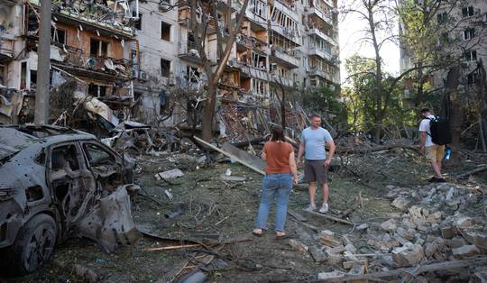 Minstens 17 doden en bijna honderd gewonden bij zwaarste Russische luchtaanval op Kiev sinds begin invasie, Kremlin dreigt ook met ‘maatregelen’ tegen Europa