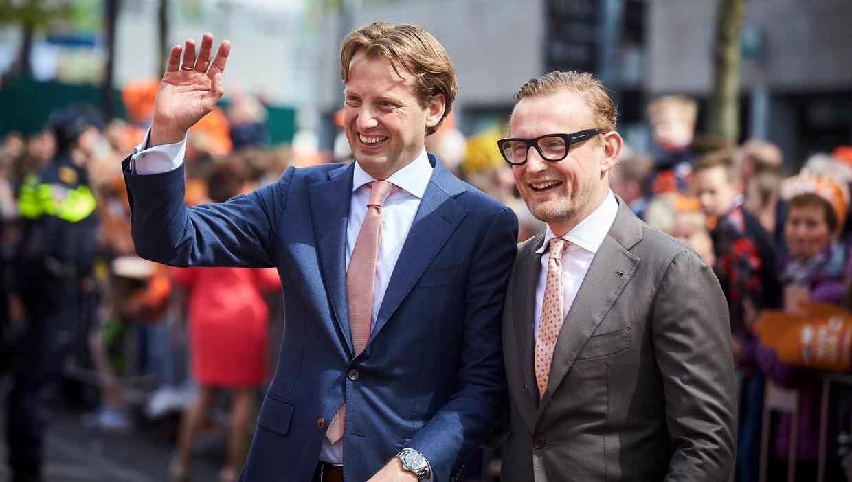 Kamervragen over woningpraktijken prins Bernhard | Het Parool