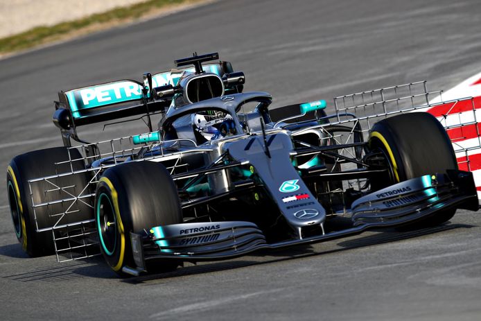 Valtteri Bottas met de aero-racks