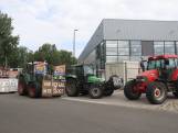 Blokkerende boeren vertrokken bij distributiecentrum van onlinesupermarkt Picnic in Utrecht
