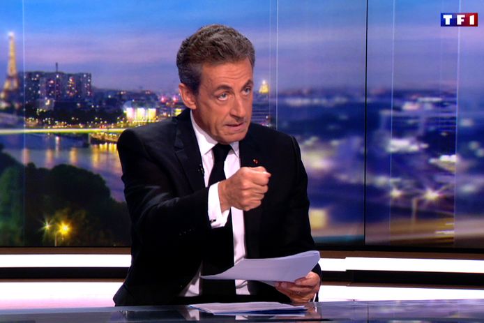 Nicolas Sarkozy was gisteravond te zien op het journaal van TF1 waar hij de beschuldigingen in alle talen bleef ontkennen.