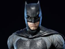 Batman op tachtigste verjaardag door politie vernederd tijdens hulpactie