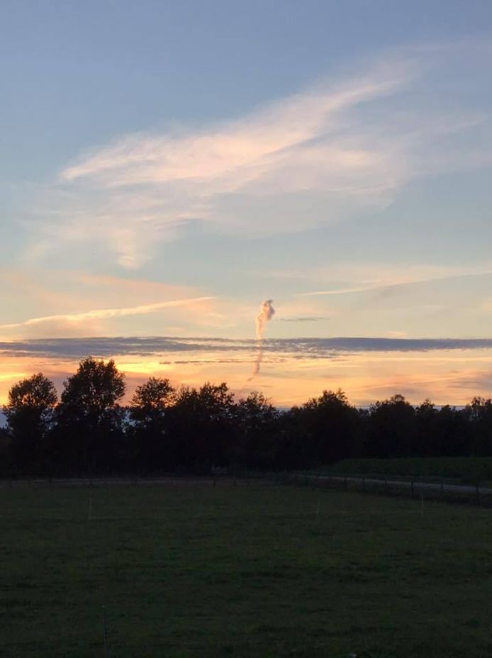 De bijzondere 'wolk' gezien vanaf Sint-Michielsgestel.