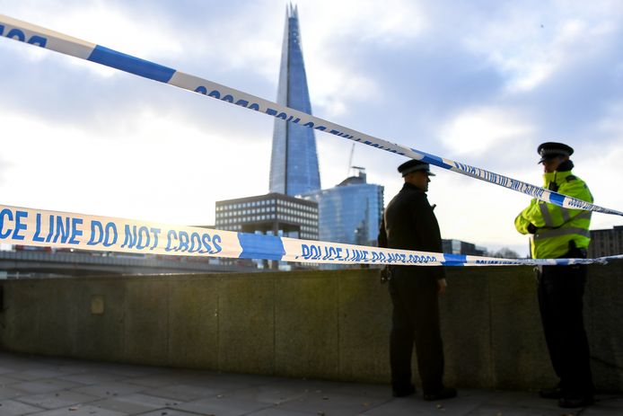 Vrijdag werd Londen opgeschrikt door een aanslag. De dader was een jaar geleden voorwaardelijk vrijgelaten uit de gevangenis. Hij was veroordeeld voor het voorbereiden van een aanslag op de beurs van Londen.