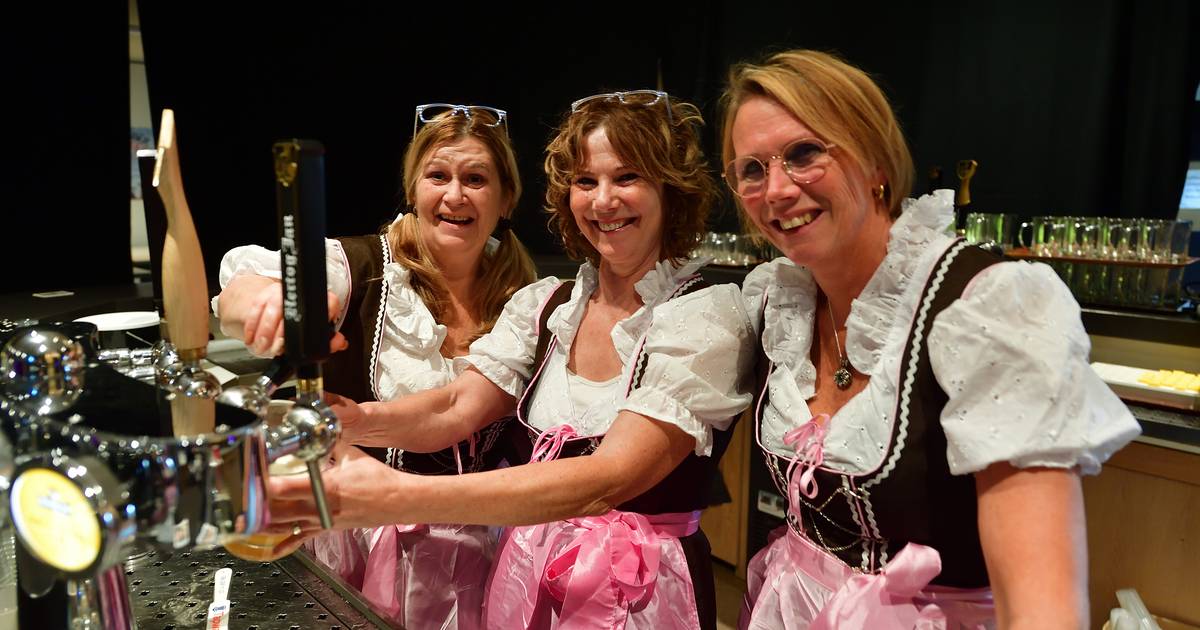 Bier, bratwurst en schlagers in Fidei et Arti | Halderberge | AD.nl