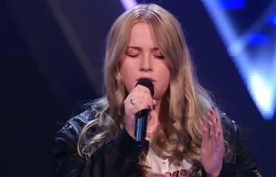 Tienermoeder Joy (18) verovert hart van Anouk