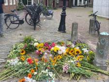 Bloemenzee voor man (22) die dood werd gevonden op Pieterskerkhof: ‘Skimaatje, ik ga je missen’