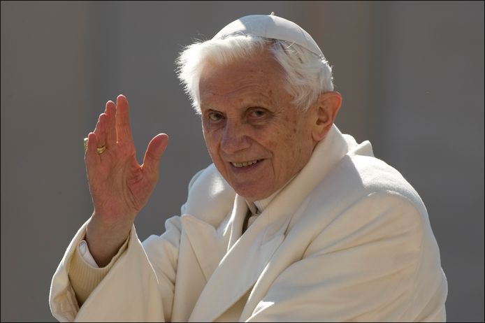 Voormalig paus Benedictus XVI (95) overleden | Paus Benedictus XVI ...
