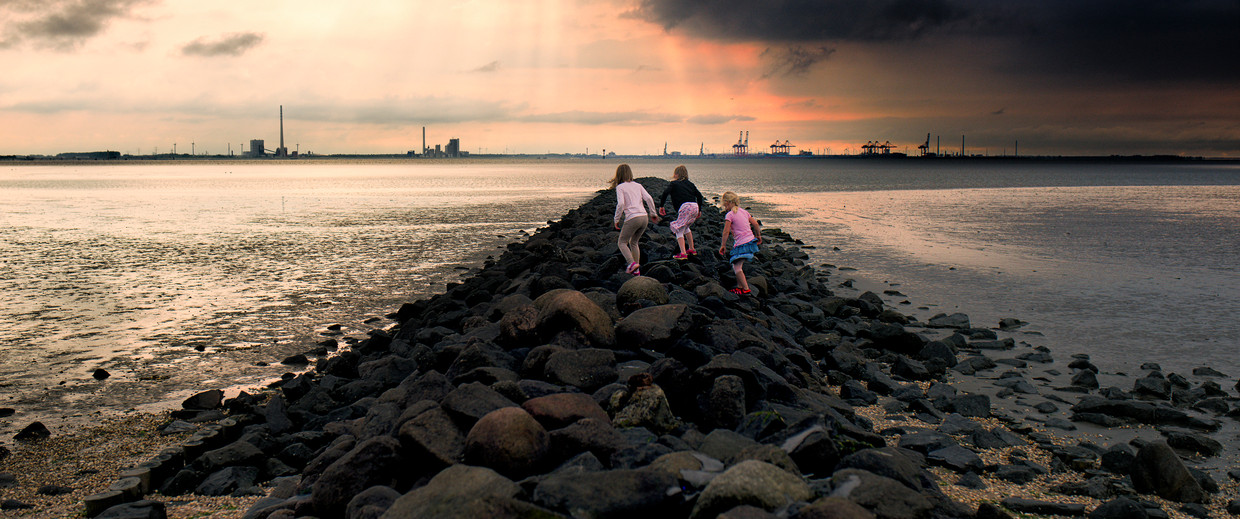 Pasang surut.  gambar 