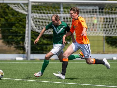 Scherpenzeel 10 goals!, CJVV veilig en Veensche Boys nacompetitie in. Dit is het overzicht van het amateurvoetbal