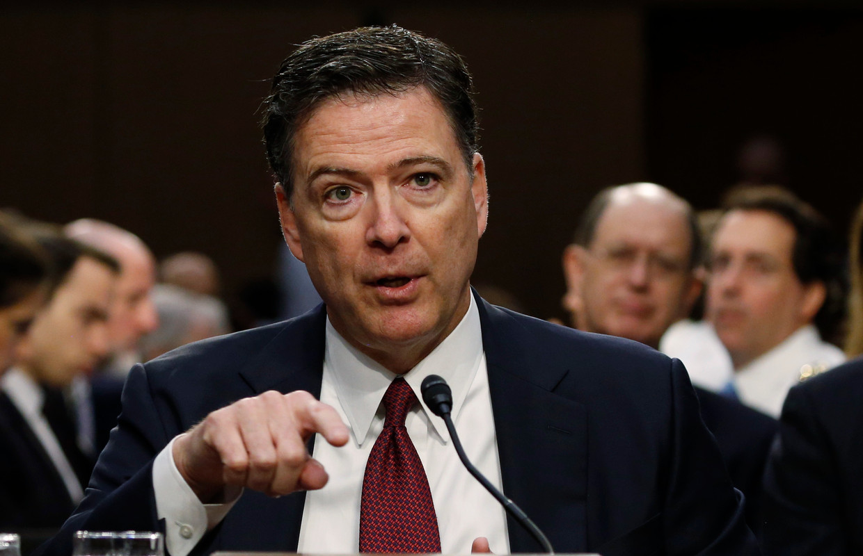 James Comey, voormalig directeur van de FBI getuigt voor de Senaatscommissie  Beeld REUTERS